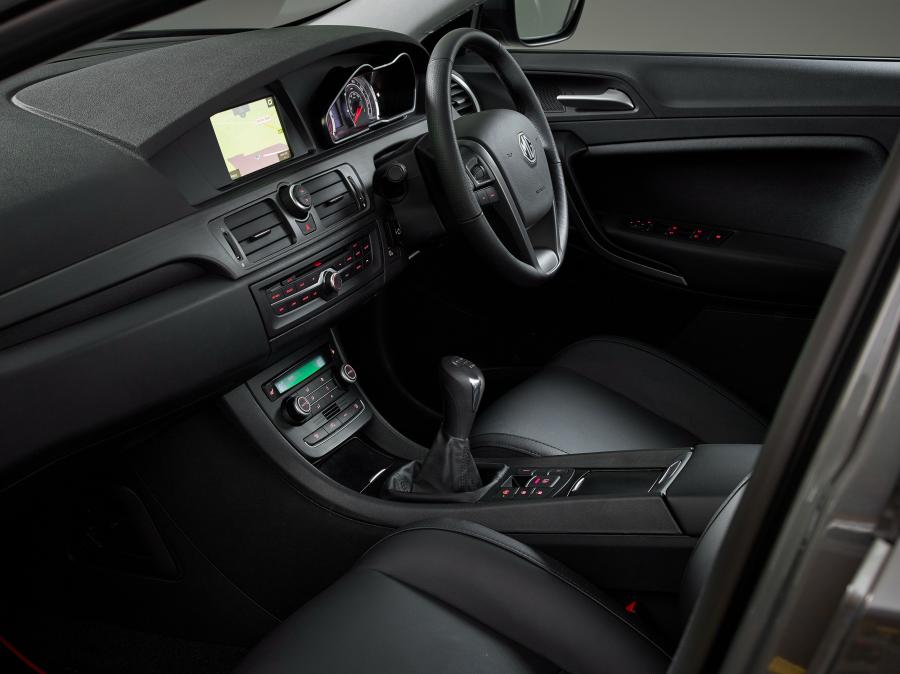  MG6 2015 года  (UK) (фото 7 из 9)